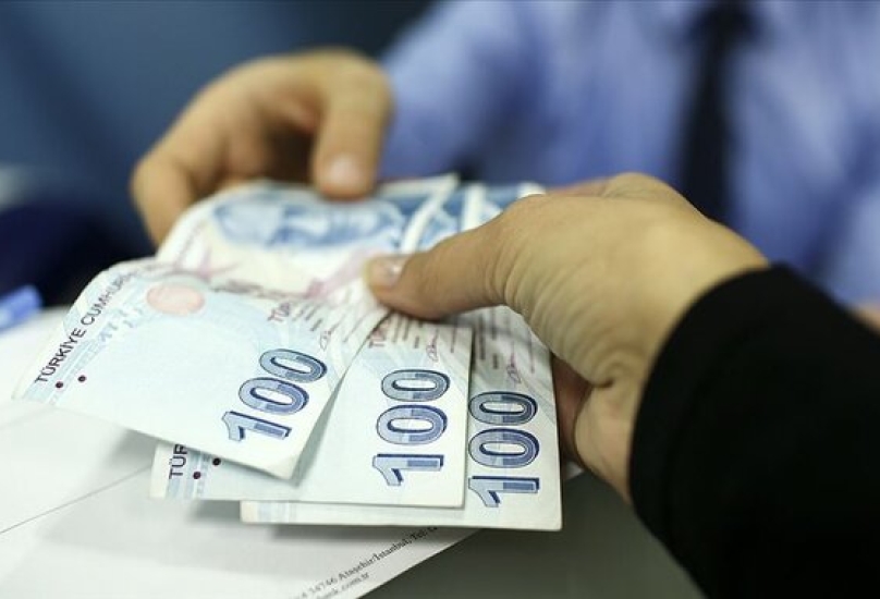 الليرة التركية تشهد ارتفاعا طفيفا أمام الدولار