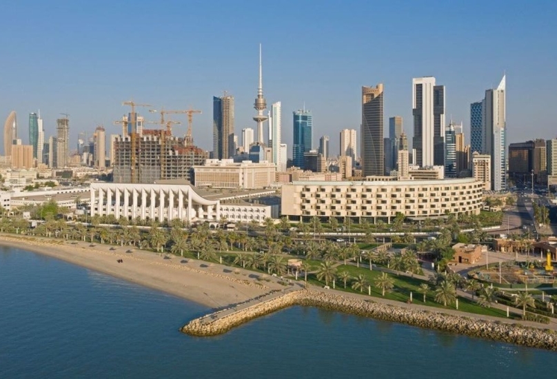 تتجه الكويت إلى تحديد عدد السيارات التي يمكن تسجيلها باسم المقيم