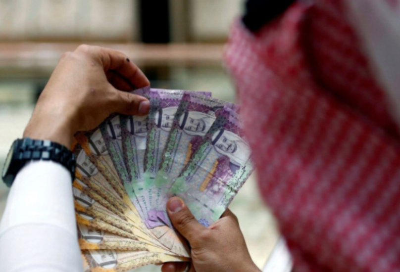 تضررت إيرادات السعودية جراء انخفاض أسعار النفط بفعل تفشي كورونا