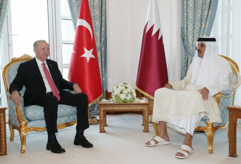 لقاء سابق بين الرئيس التركي وأمير قطر