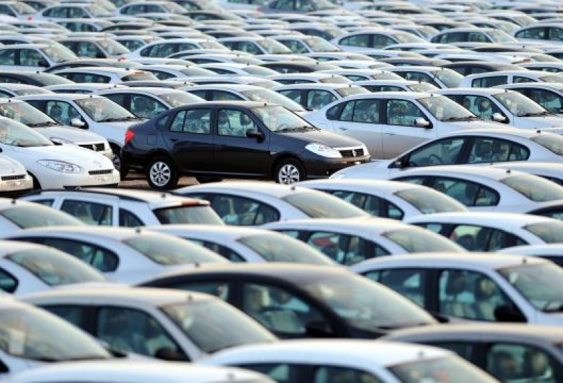 تم تخفيض معدل إعادة تقييم ضريبة السيارات، الذي يرتبط ارتباطًا وثيقًا بمالكي المركبات