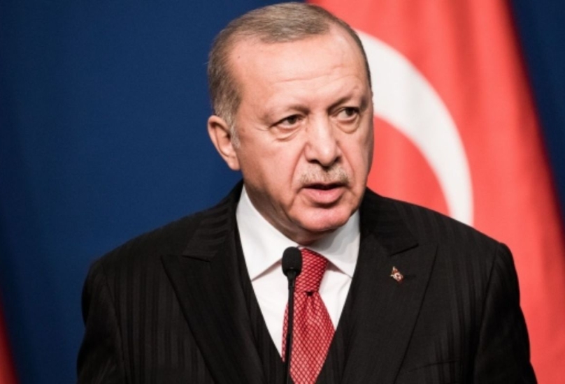 الرئيس التركي يتعهد بإجراءات استثنائية لدعم الليرة