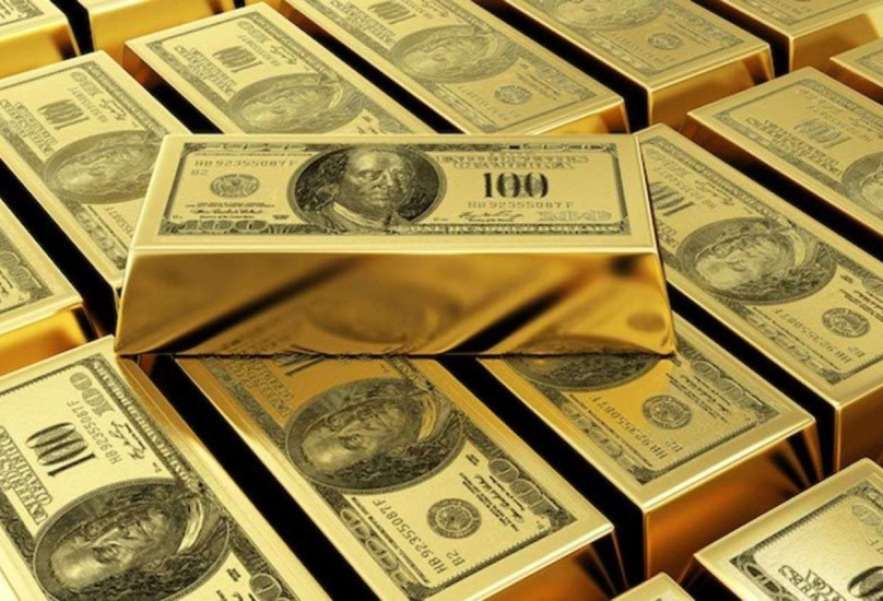 الذهب والدولار ملاذين آمنين وقت الأزمات