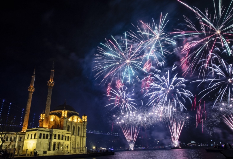 تدرس تركيا فرض حظر شامل على استخدام الألعاب النارية