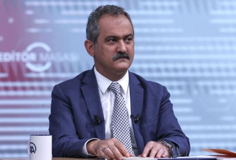وزير التعليم التركي محمود أوزر