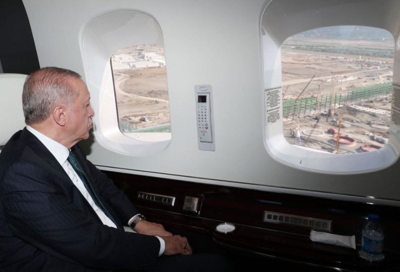 اردوغان يتابع حفل إنزال أول أنبوب بالبحر الأسود لنقل الغاز الطبيعي-الأناضول