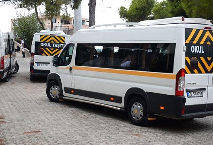 حافلات نقل طلبة المدارس في تركيا