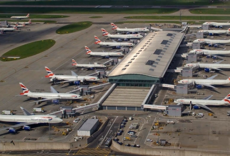 عمليات الإلغاء تؤثر على مطارات لندن هيثرو وجاتويك وسيتي