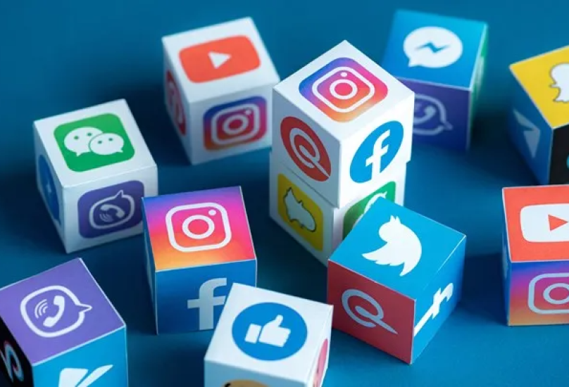 يهدف القانون للحد من نشر المعلومات المضللة عبر وسائل التواصل الاجتماعي