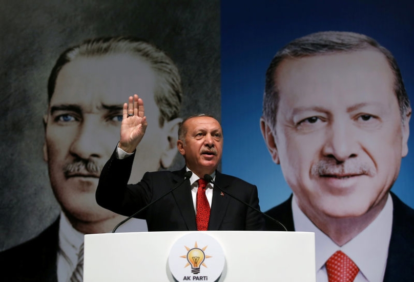 أردوغان يكرر دعوته لخفض الفائدة إلى خانة الآحاد هذا العام