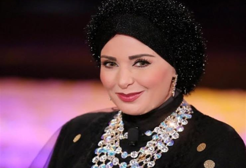 الفنانة صابرين