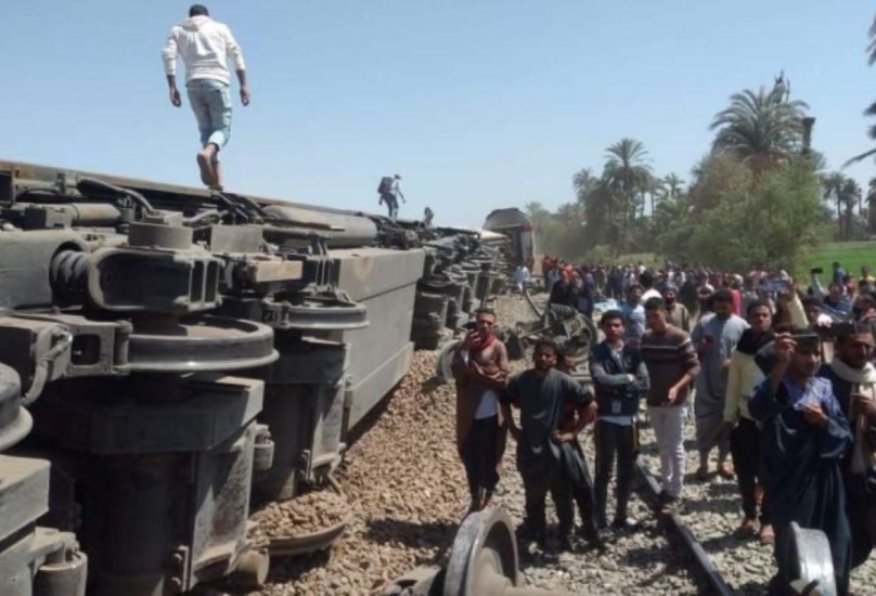 من حادث تصادم القطارين في صعيد مصر