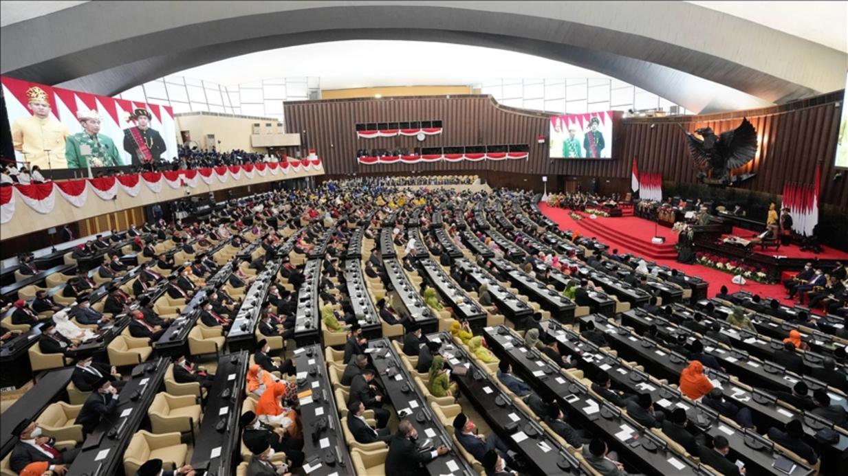 Parliament Behavior