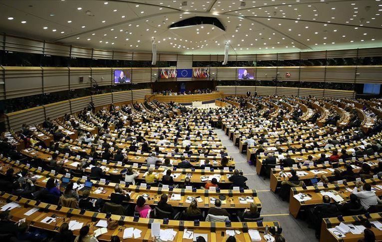 Sistem Pemerintahan Parlementer: Dinamika Politik dan Relevansi