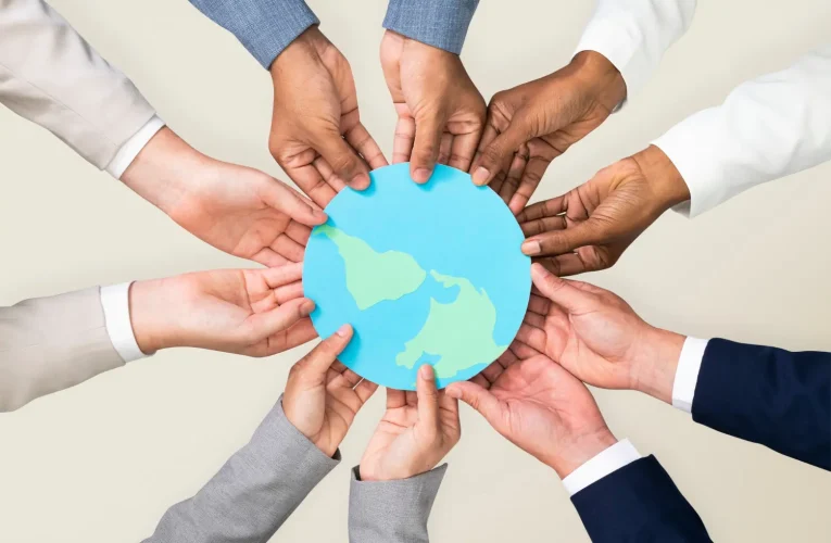 Kerja Sama Ekonomi: Kunci Bertahan dan Bertumbuh di Tengah Dunia yang Terus Berubah