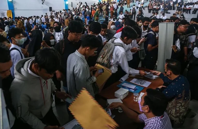 Pengangguran Nasional: Potret Nyata Tantangan Ekonomi Indonesia di Tengah Perubahan Zaman