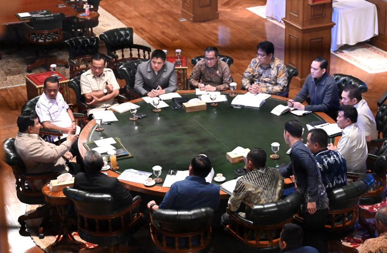 Evaluasi Kinerja Menteri: Antara Harapan dan Realita