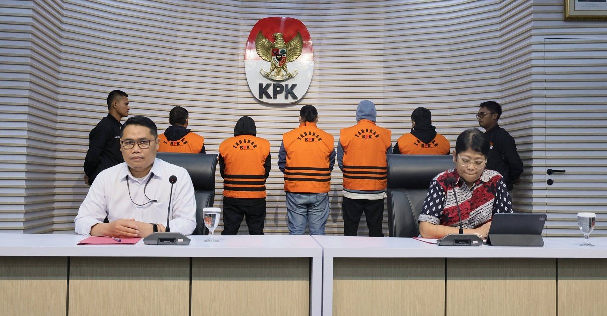 Skandal Pengadaan Proyek